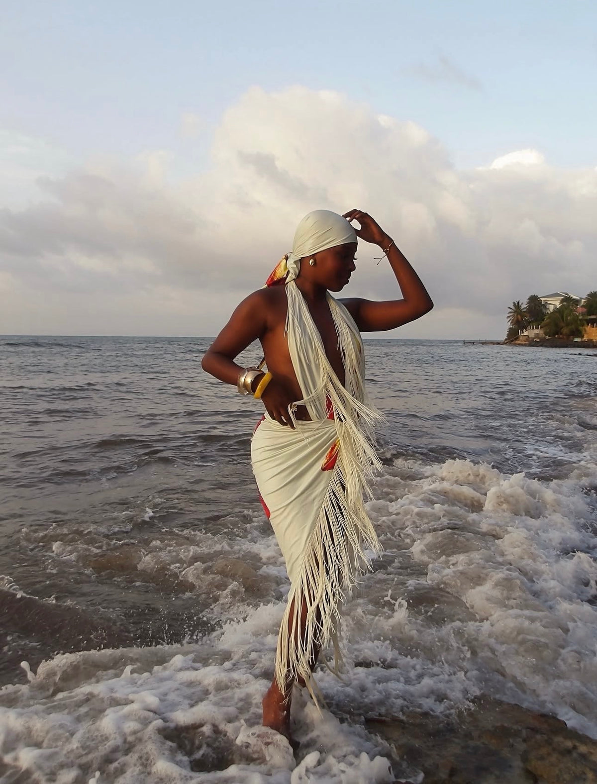 Signature Sarong in Magnolia